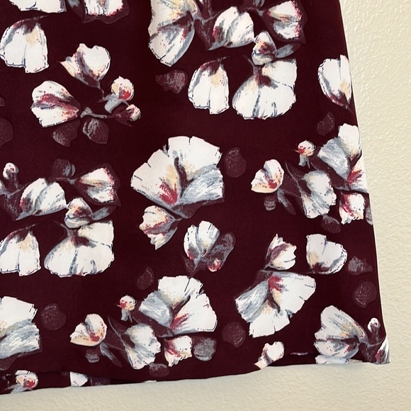 Bobeau Floral Mini Office Skirt - Picture 5 of 11